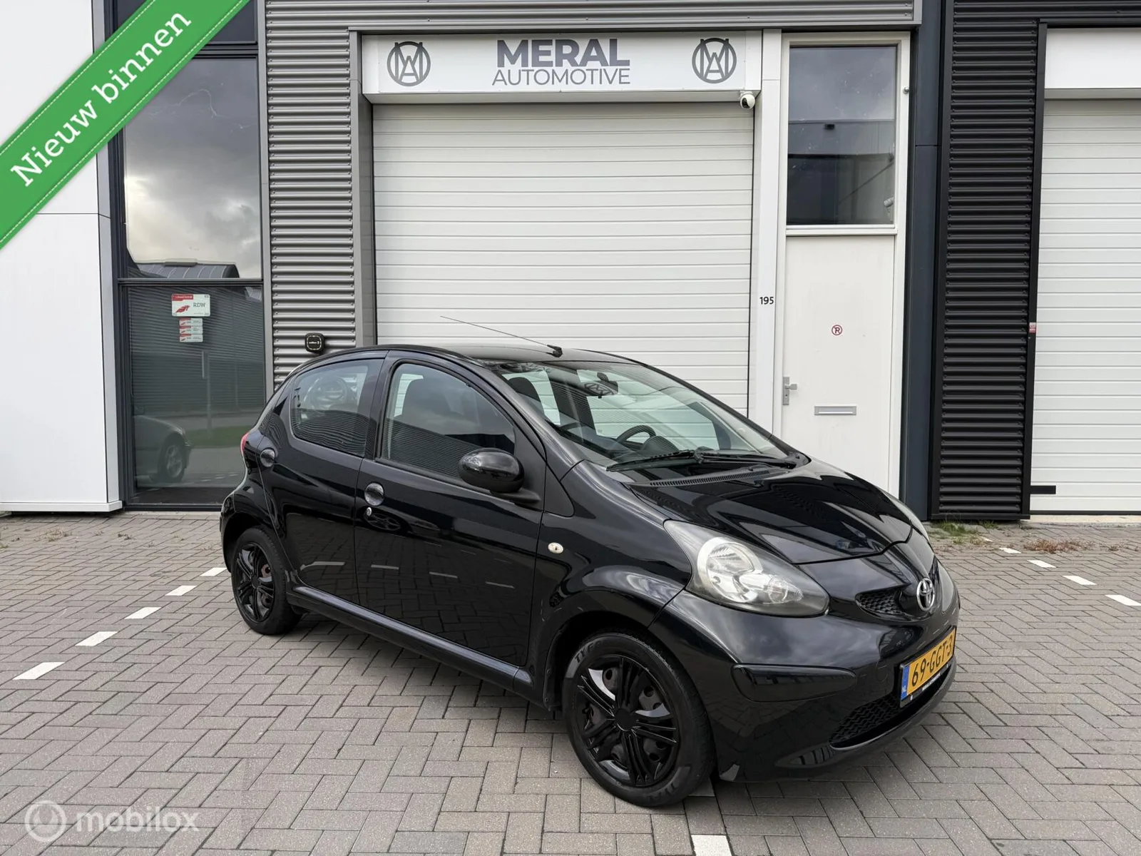 Toyota Aygo (2008) — foto 1