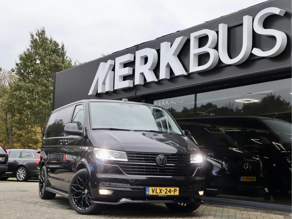 Volkswagen Transporter (2021) — foto 1