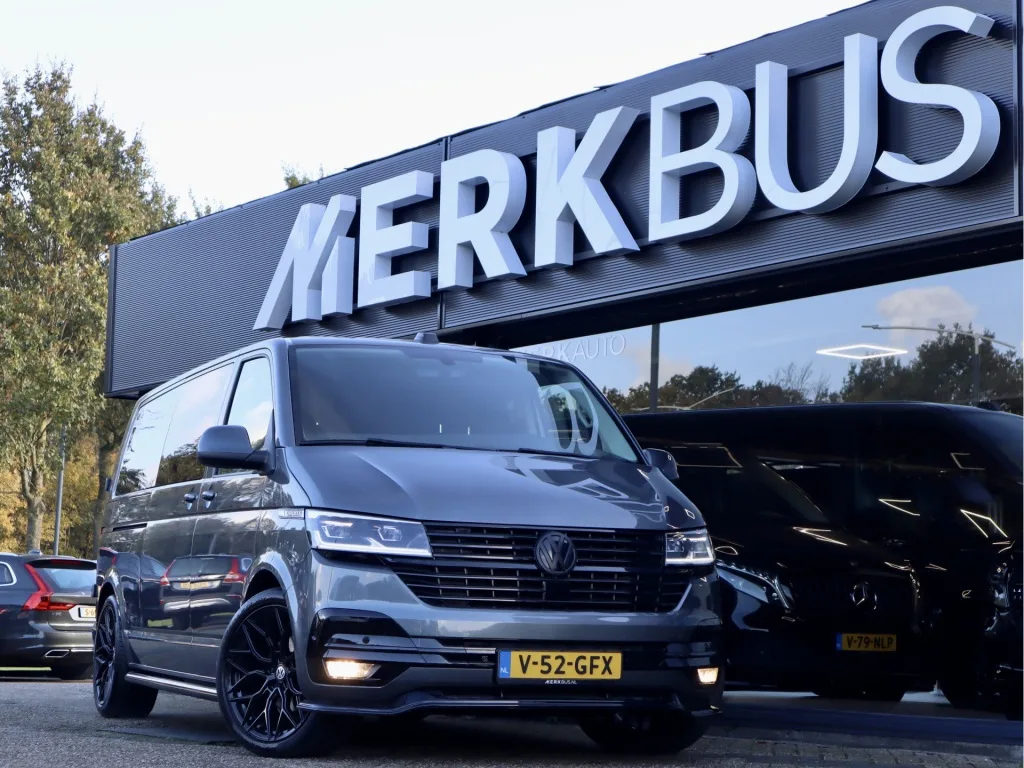 Volkswagen Transporter (2024) — foto 1
