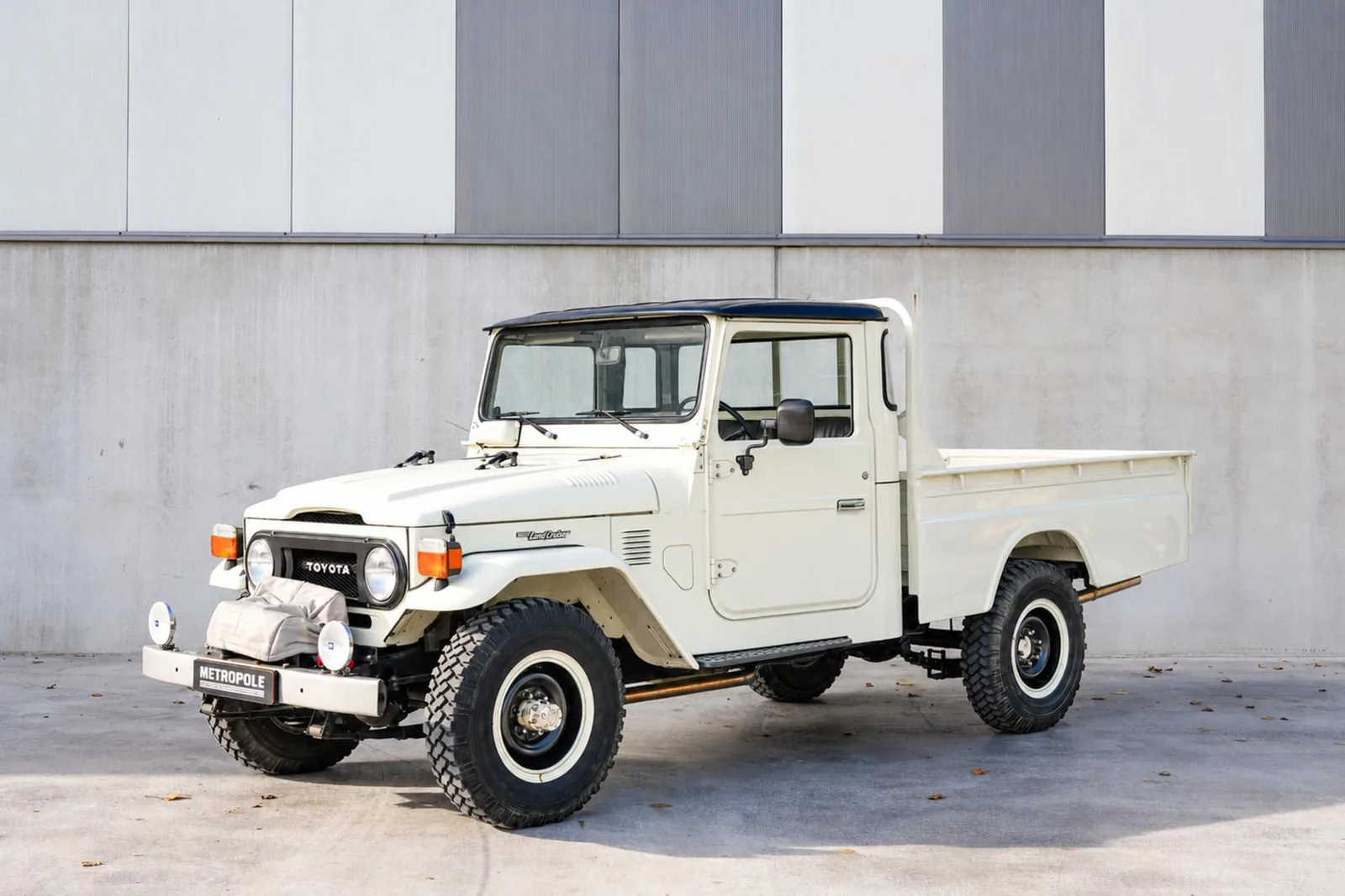 Toyota Land Cruiser (1978) — foto 1