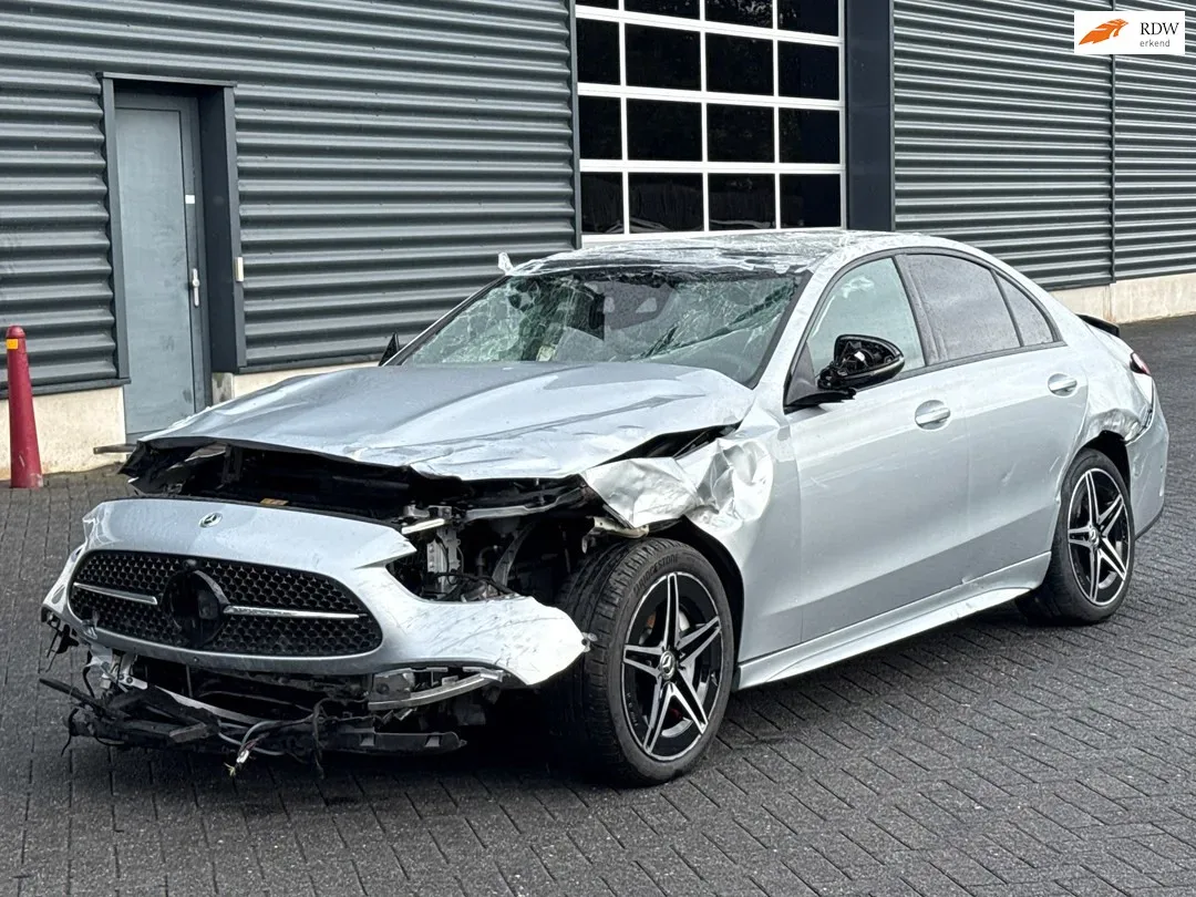 Mercedes-Benz C-Klasse (2026) — foto 1