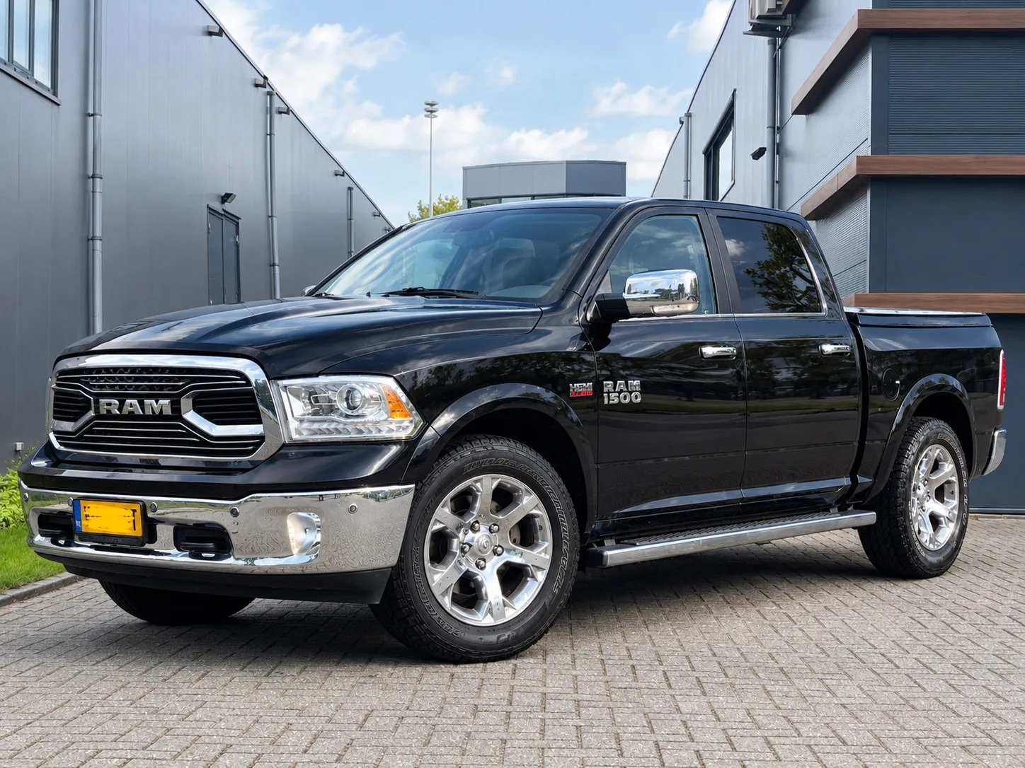 Dodge RAM (2014) — foto 1