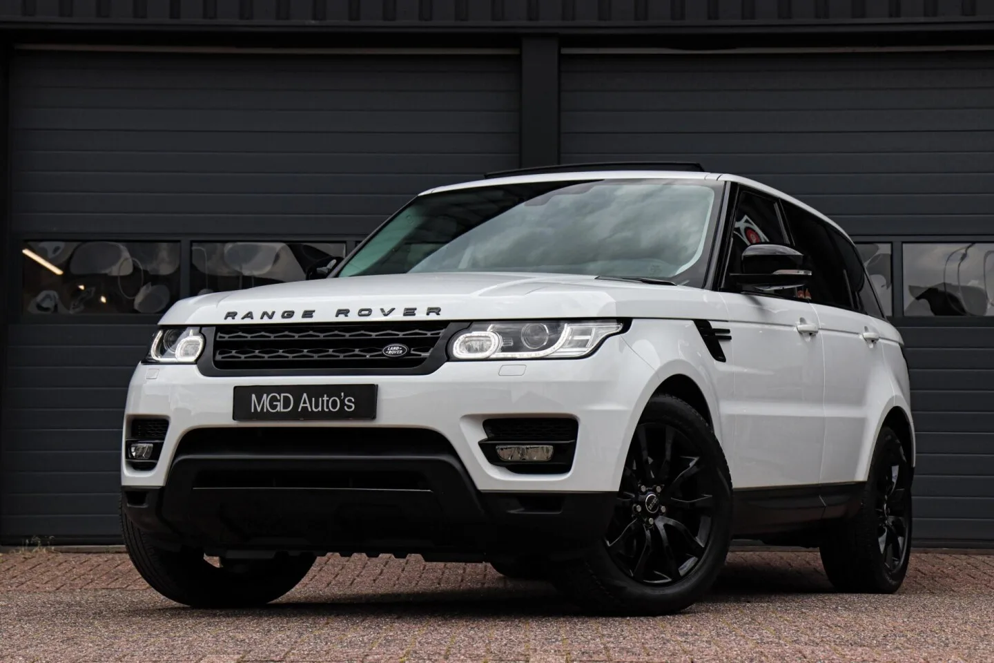 Land Rover Range Rover Sport (2018) — foto 1