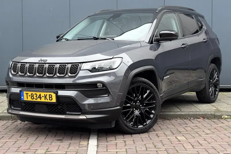 Jeep Compass (2023)