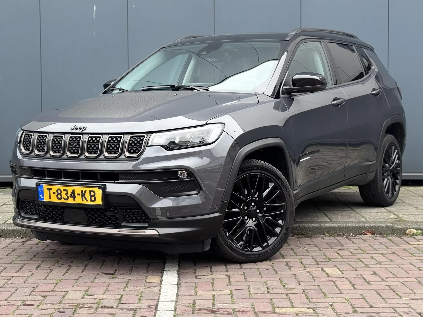 Jeep Compass (2023) — foto 1