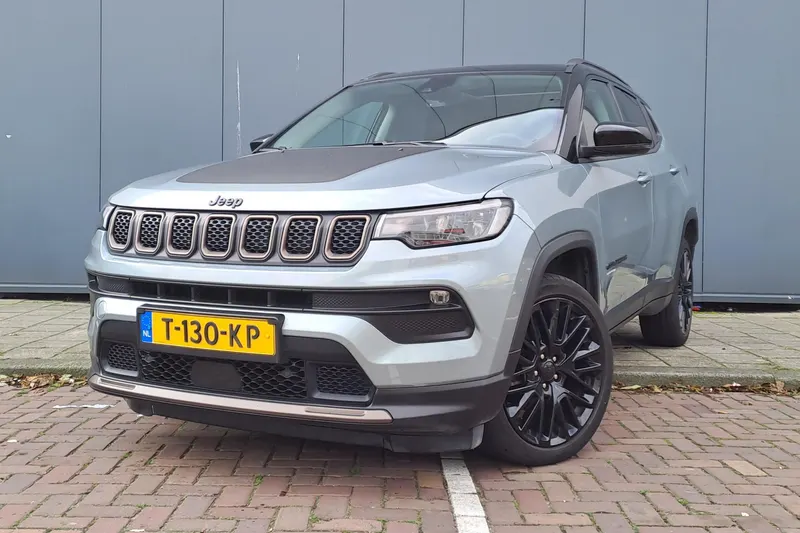 Jeep Compass (2023)