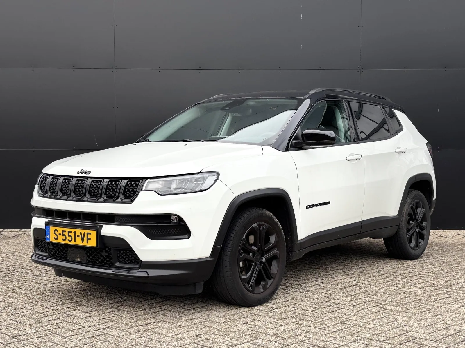 Jeep Compass (2023) — foto 1
