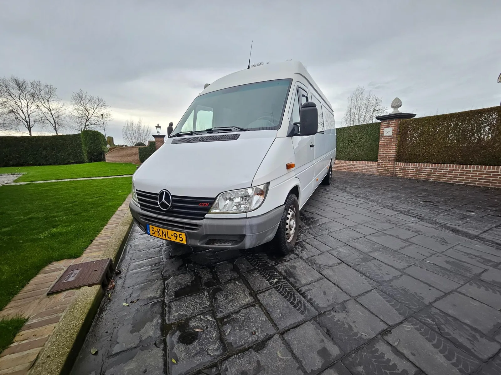 Mercedes-Benz Sprinter (2001) — foto 1