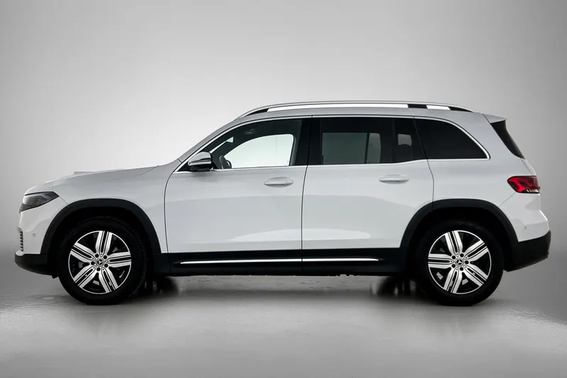 Mercedes-Benz EQB (2023)