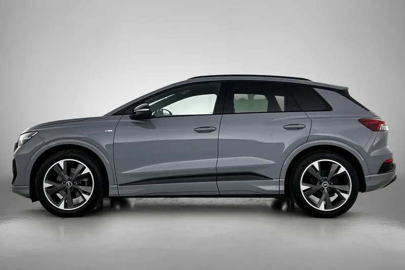 Audi Q4 e-tron (2022)