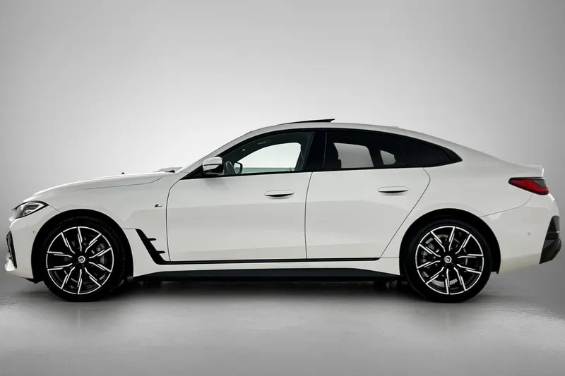 BMW i4 (2022)