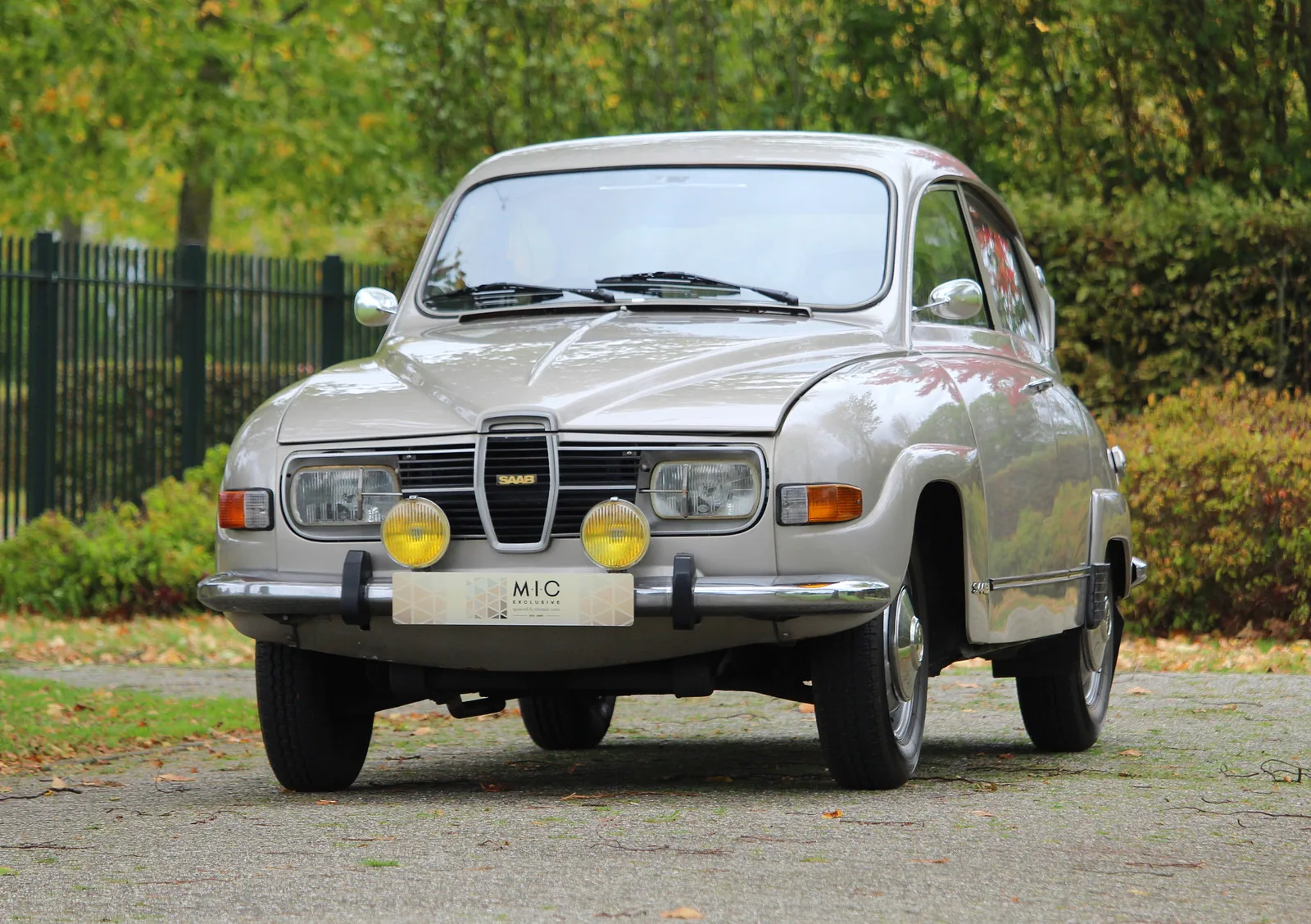 Saab 96 (1975) — foto 1