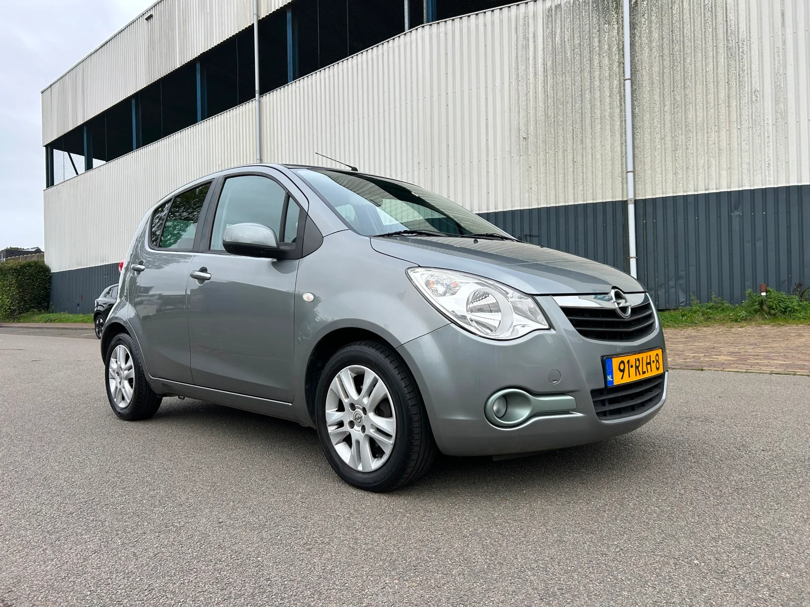 Opel Agila (2011) — foto 1