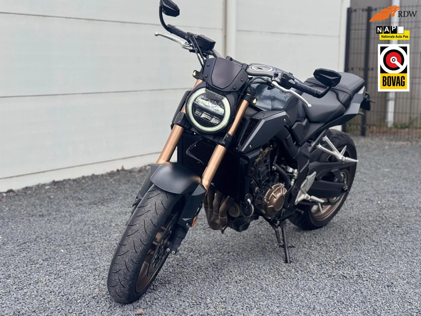 Honda CB 650 R (2023) — foto 1