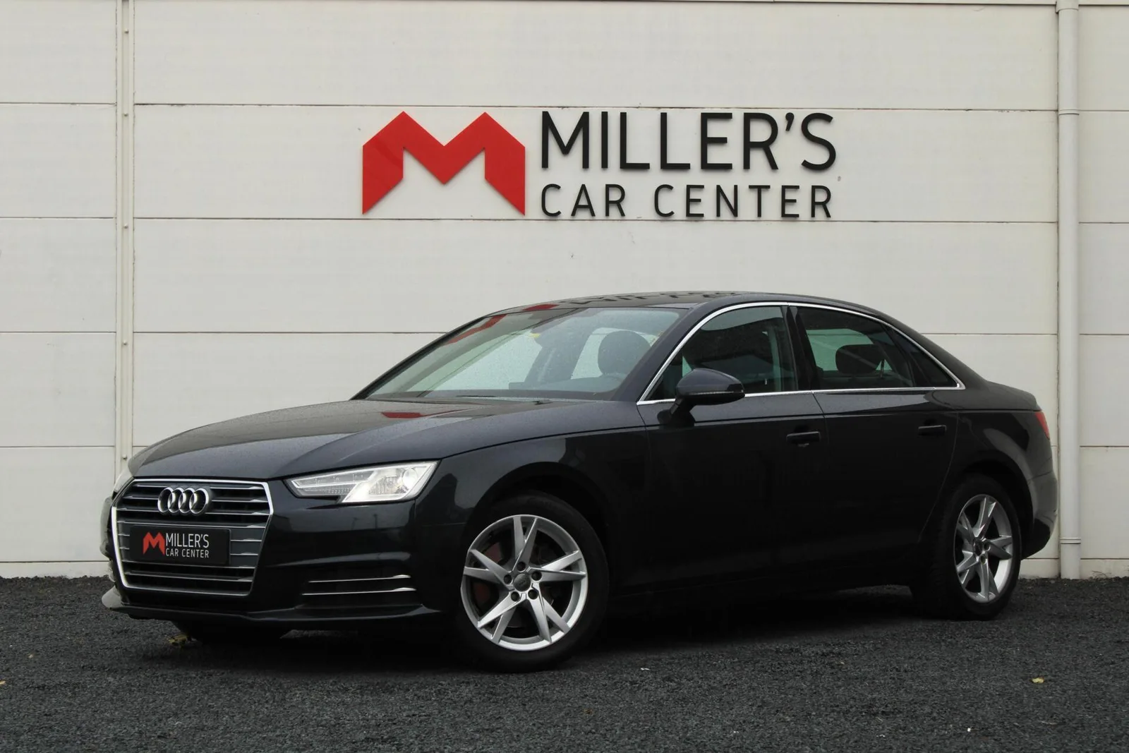 Audi A4 (2017) — foto 1