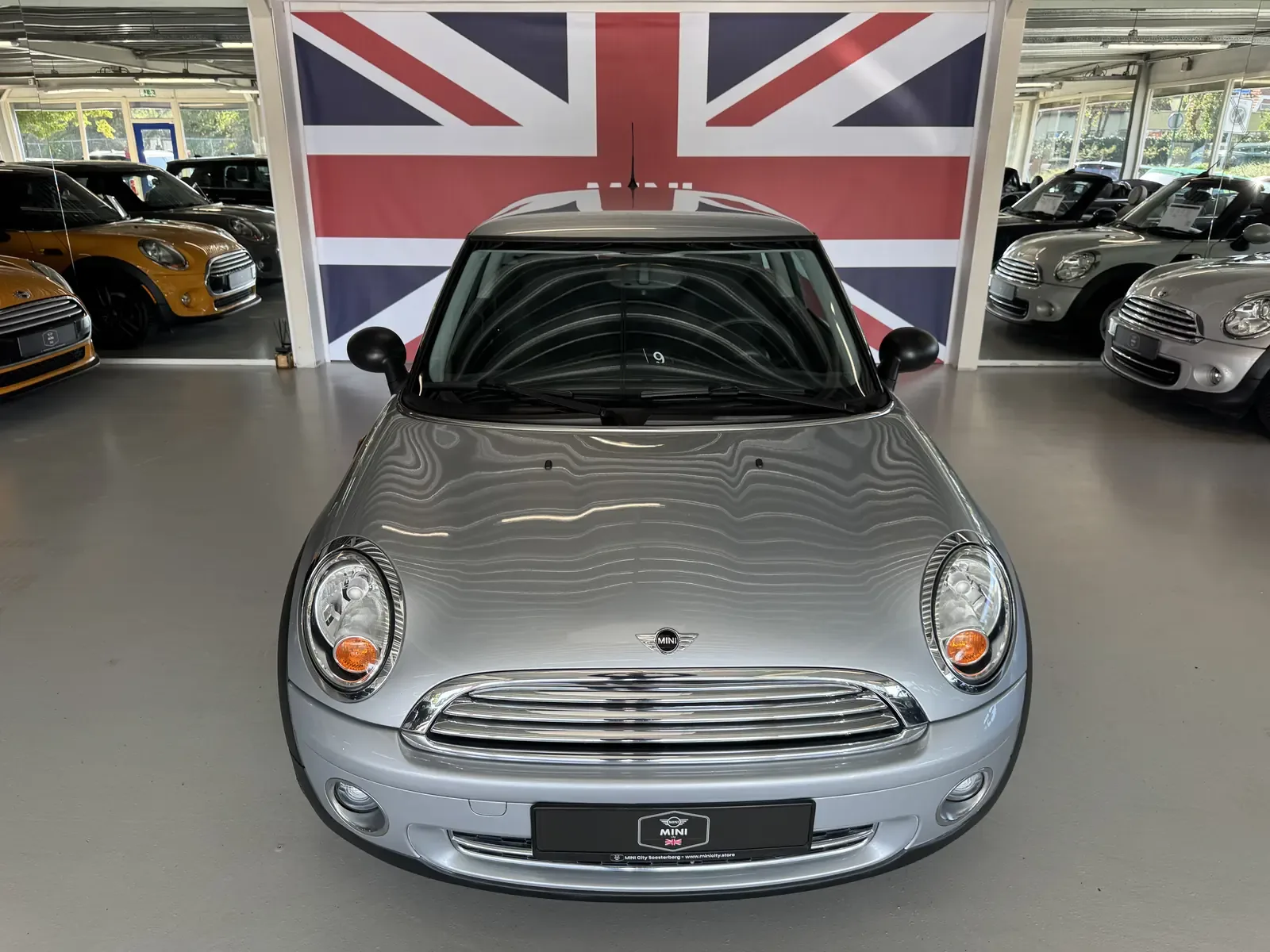 MINI 2010 Zilver v3sfk69 (2010) — foto 1