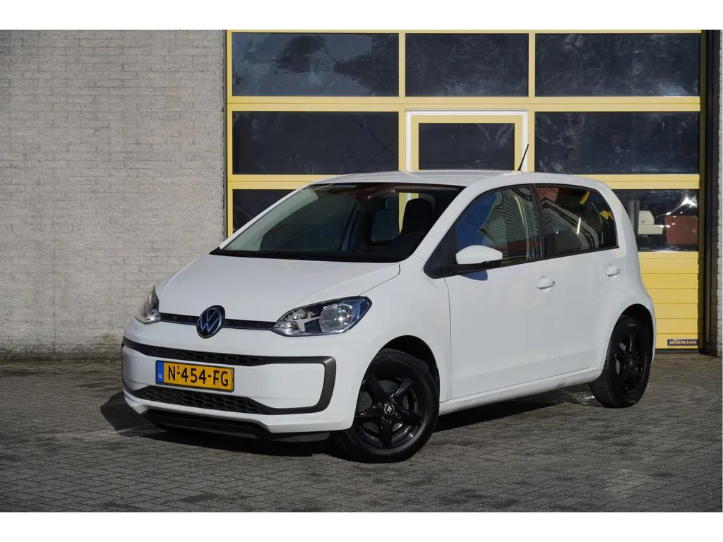 Volkswagen Up! (2021) — foto 1