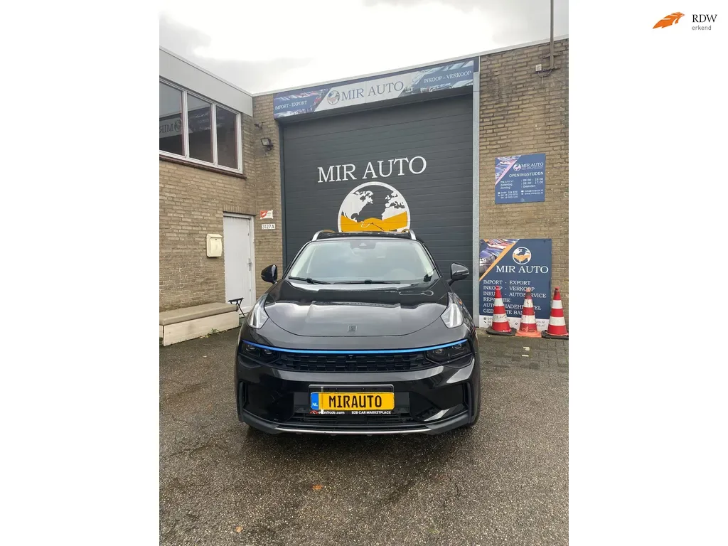 Lynk & Co 01 (2023) — foto 1