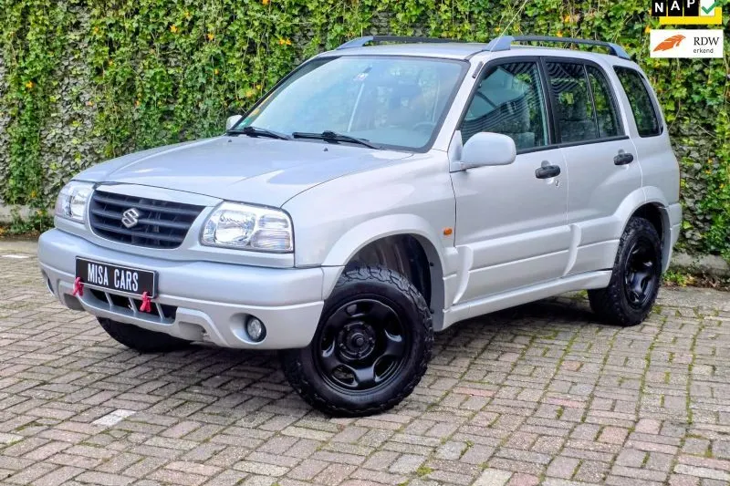 Suzuki Grand Vitara (2002)