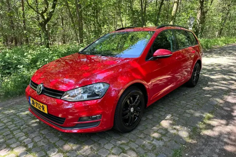 Volkswagen Golf (2016)