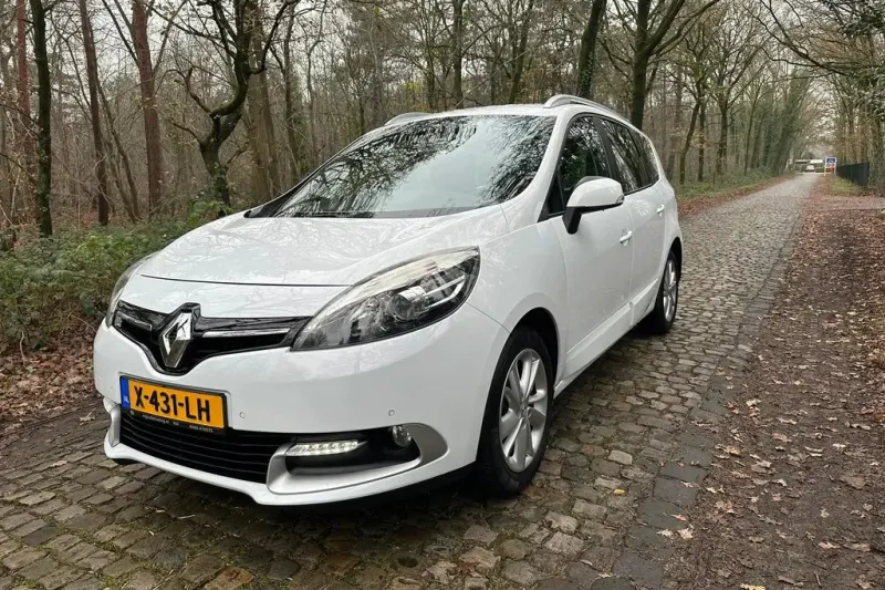 Renault Grand Scénic (2015)