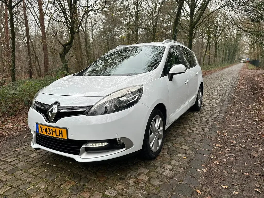 Renault Grand Scénic (2015) — foto 1