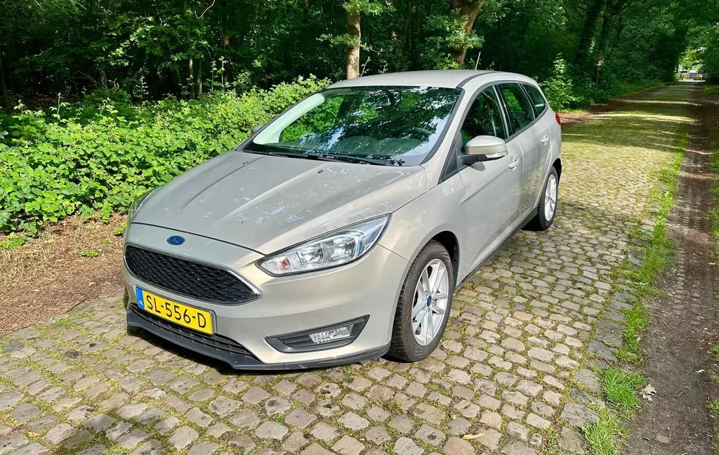 Ford Focus (2018) — foto 1