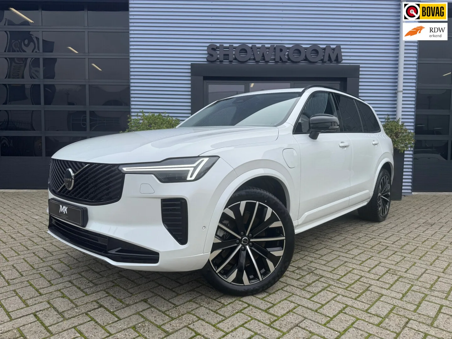 Volvo XC90 (2025) — foto 1