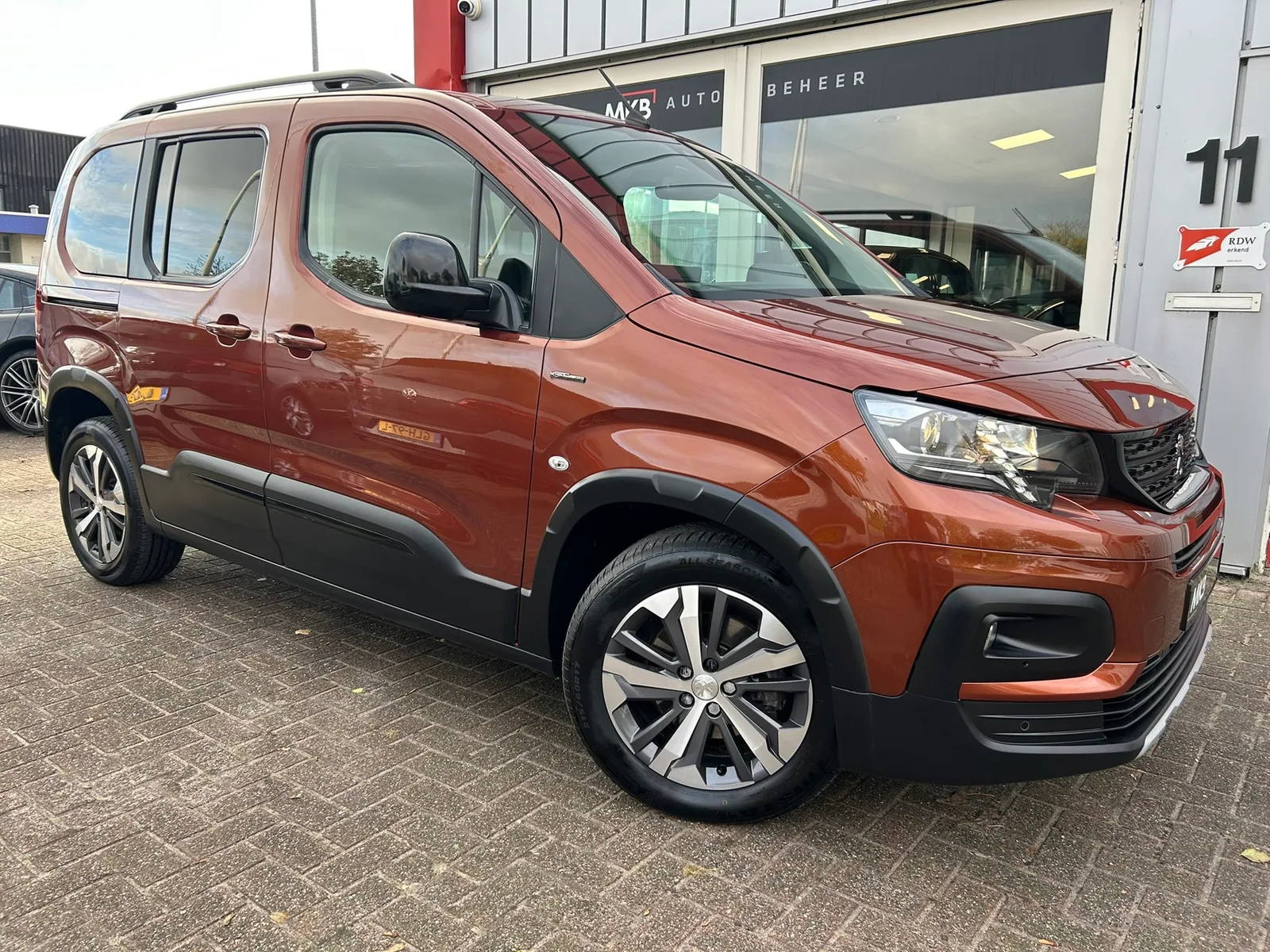 Peugeot Rifter (2019) — foto 1