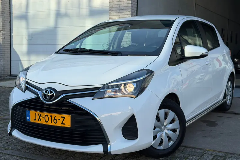 Toyota Yaris (2016)