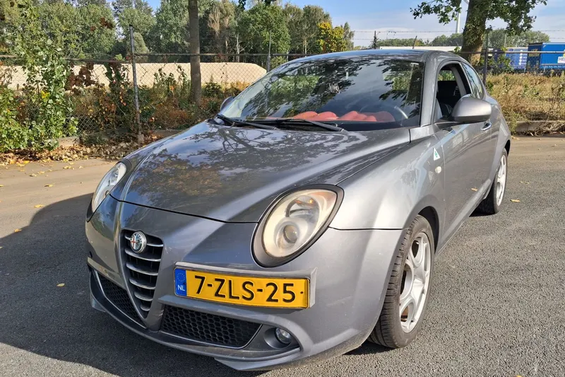 Alfa Romeo MiTo (2009)