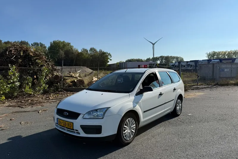 Ford Focus (2005)