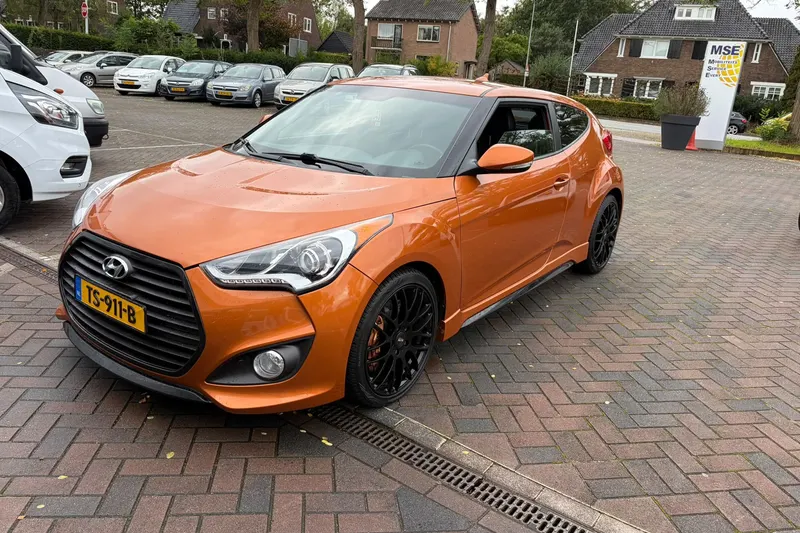 Hyundai Veloster (2016)