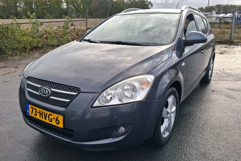 Kia Ceed (2009)