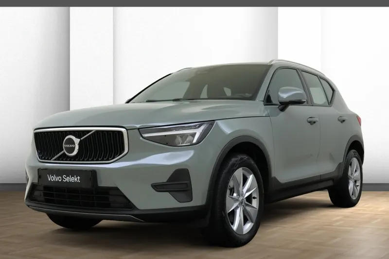 Volvo XC40 (2024)
