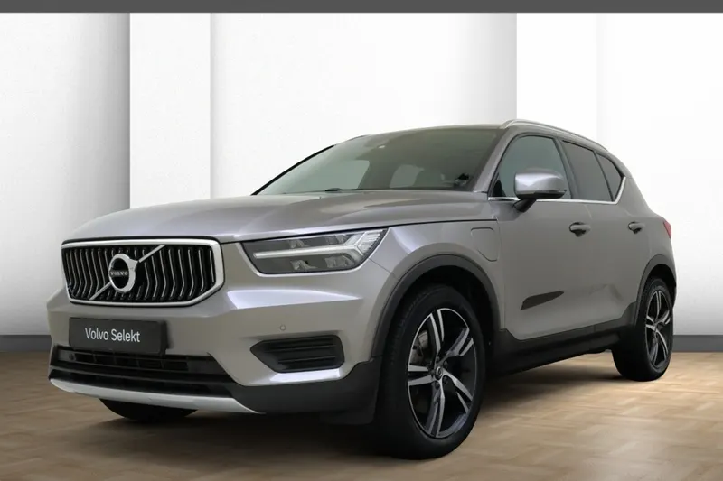 Volvo XC40 (2022)