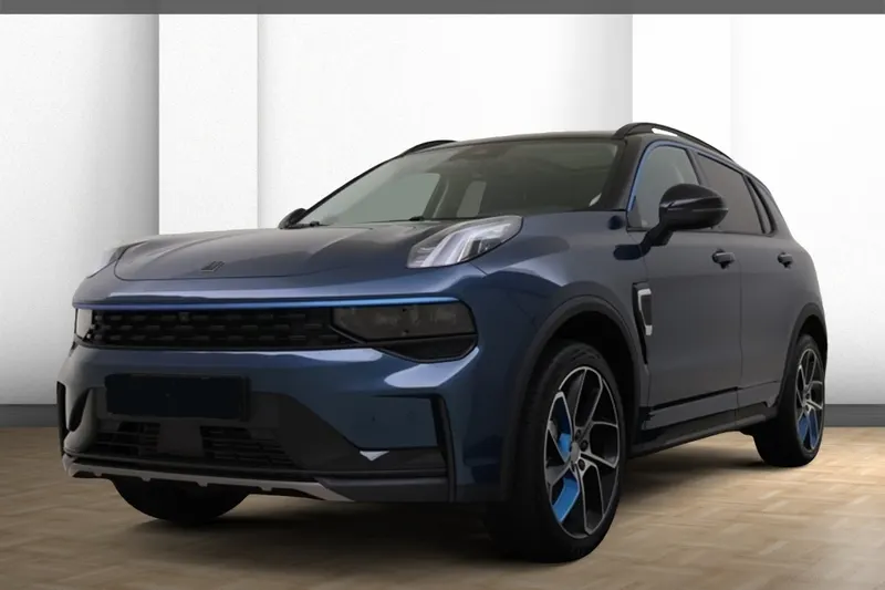 Lynk & Co 01 (2022)
