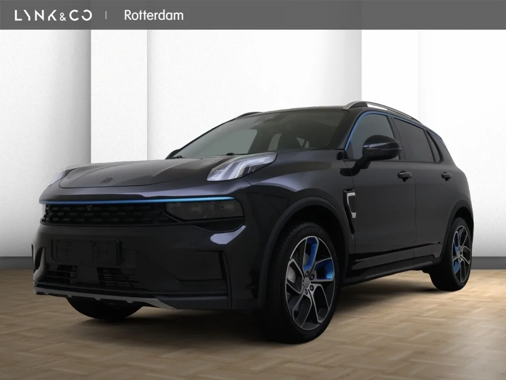 Lynk & Co 01 (2024) — foto 1