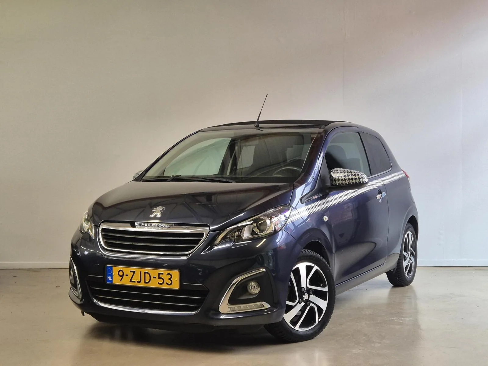 Peugeot 108 (2015) — foto 1