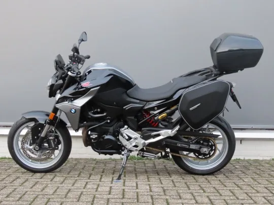 BMW F 900 R (2023) — foto 1