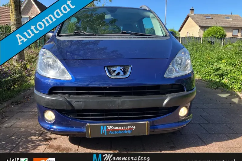 Peugeot 1007 (2006)