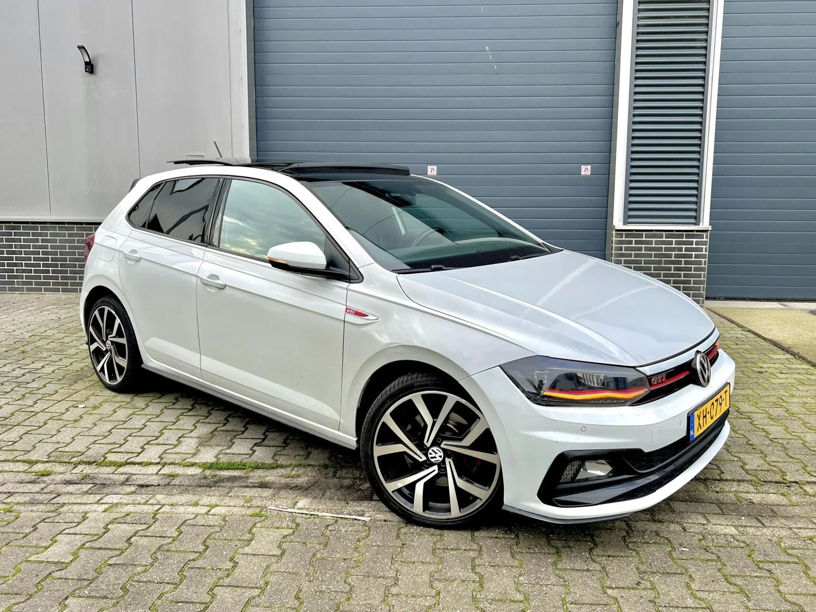 Volkswagen Polo (2019) — foto 1