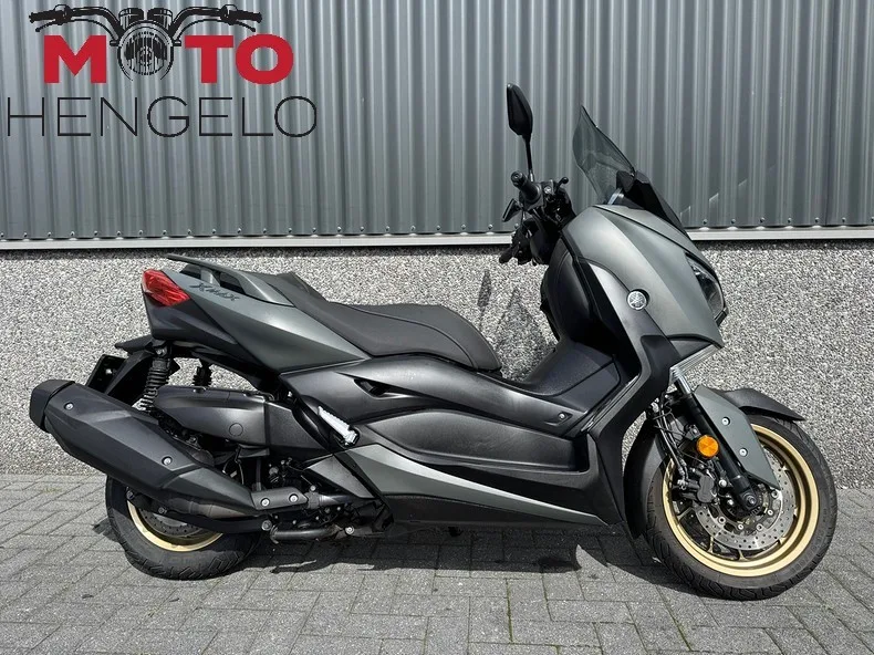 Yamaha XMAX 400 (2020) — foto 1