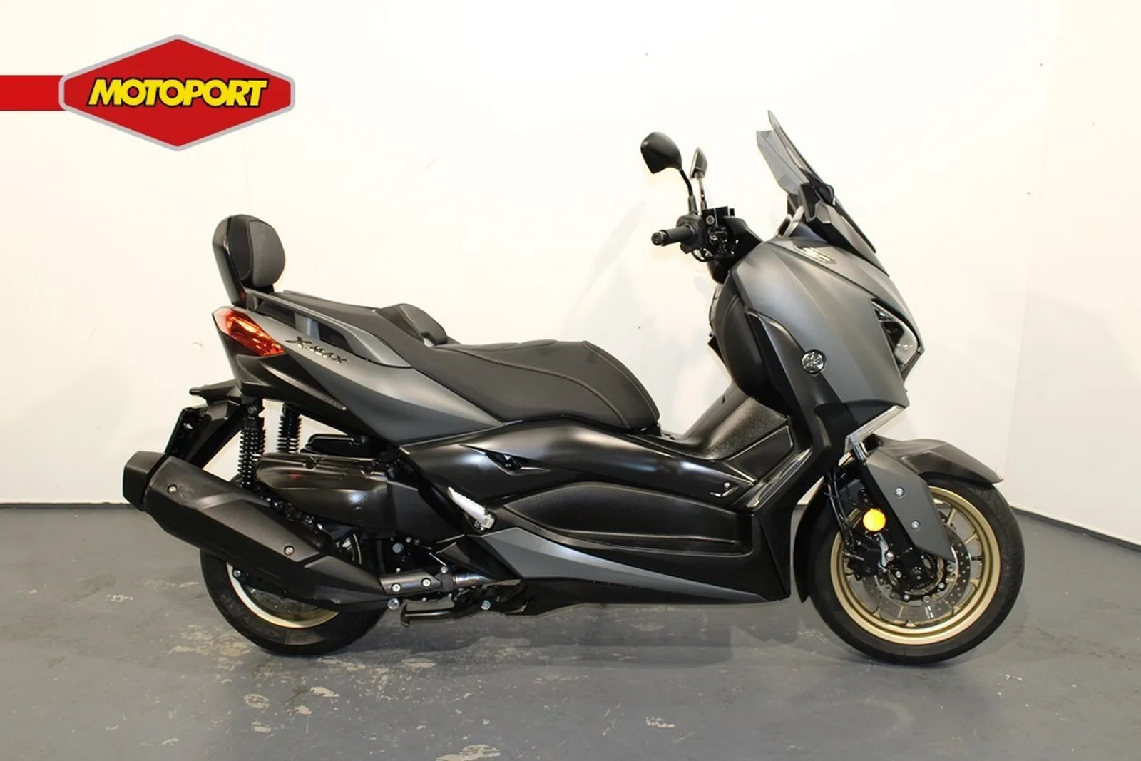 Yamaha XMAX 400 (2021) — foto 1