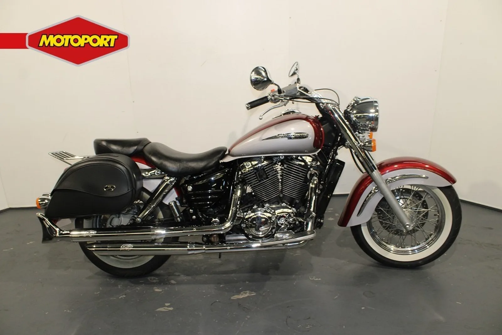 Honda VT 1100 Shadow (1999) — foto 1