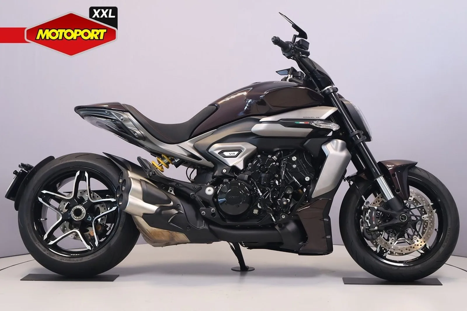 Ducati Xdiavel V4 (2025) — foto 1