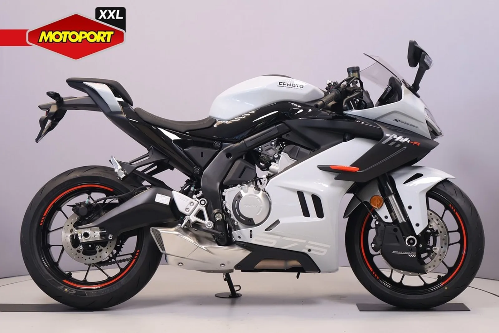 CFMoto 675 SR-R (2026) — foto 1