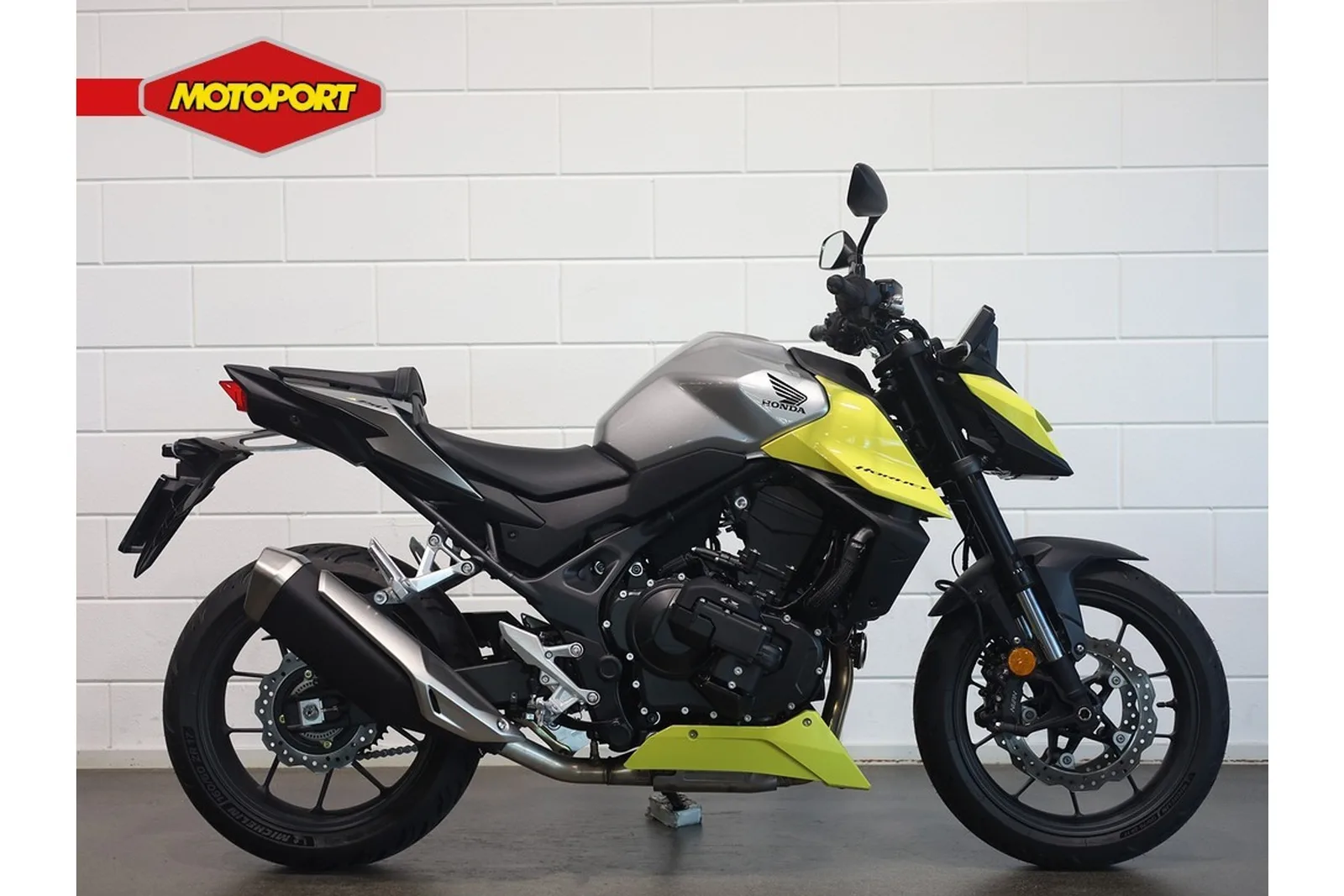 Honda CB 750 Hornet (2026) — foto 1