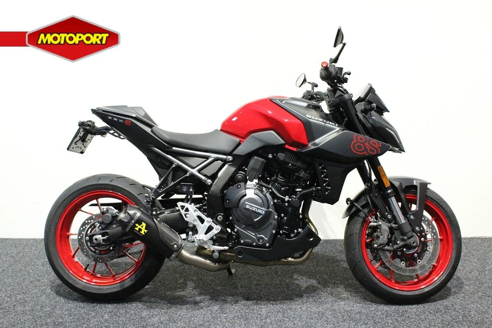 Suzuki GSX-8S (2026) — foto 1