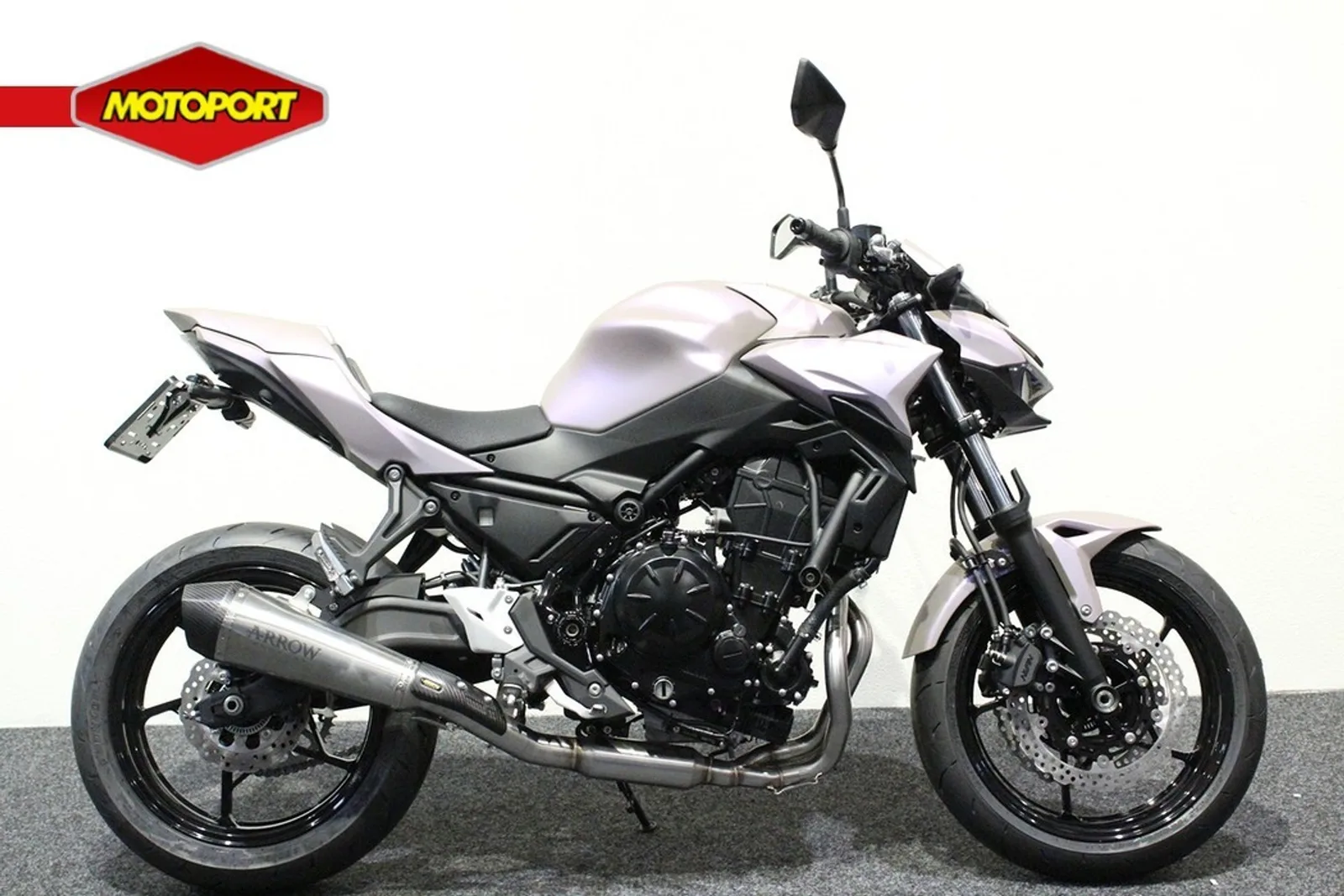 Kawasaki Z 650 (2026) — foto 1